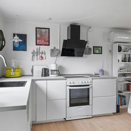 בית נופש Diuri - 380m From The Sea By Interhome *