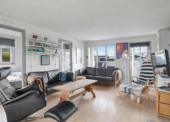 Ferienhaus Diuri - 380m From The Sea By Interhome